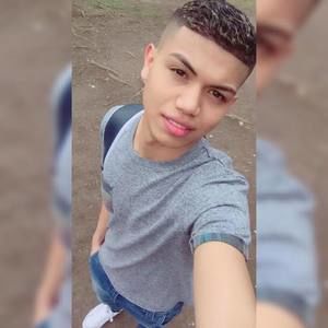 Meet your Posher, Elier